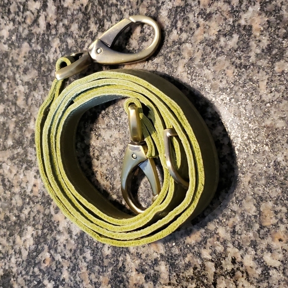 C.A.S. Leather Bag - Picture 10 of 16